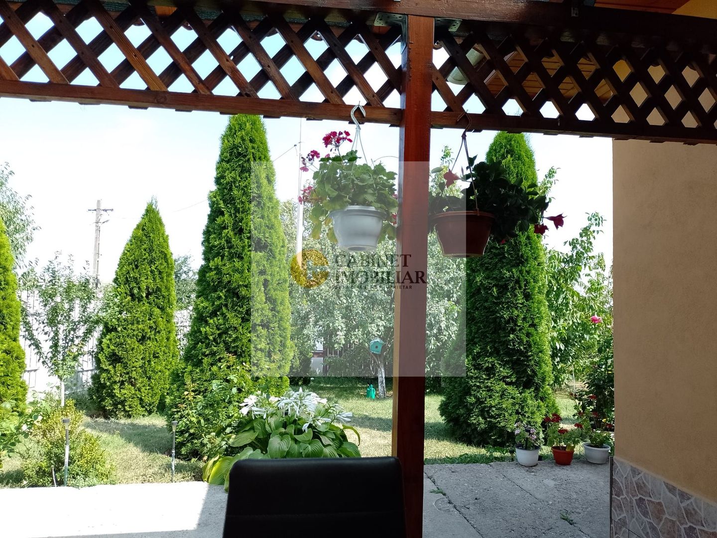 Casă de vacanță modernă cu teren generos –15min de Tecuci - Poză 31