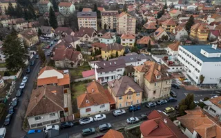 Casa individuala renovata integral | Brasovul Vechi - Dealul Cetatii - Poză 35