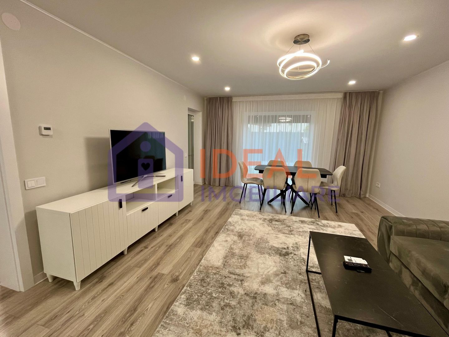 Casa moderna cu 4 camere de închiriat - Șelimbăr - Poză 3