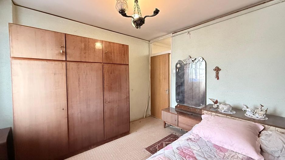 3 camere | Teiul Doamnei | Bloc din 83 | Reabilitat - Poză 9