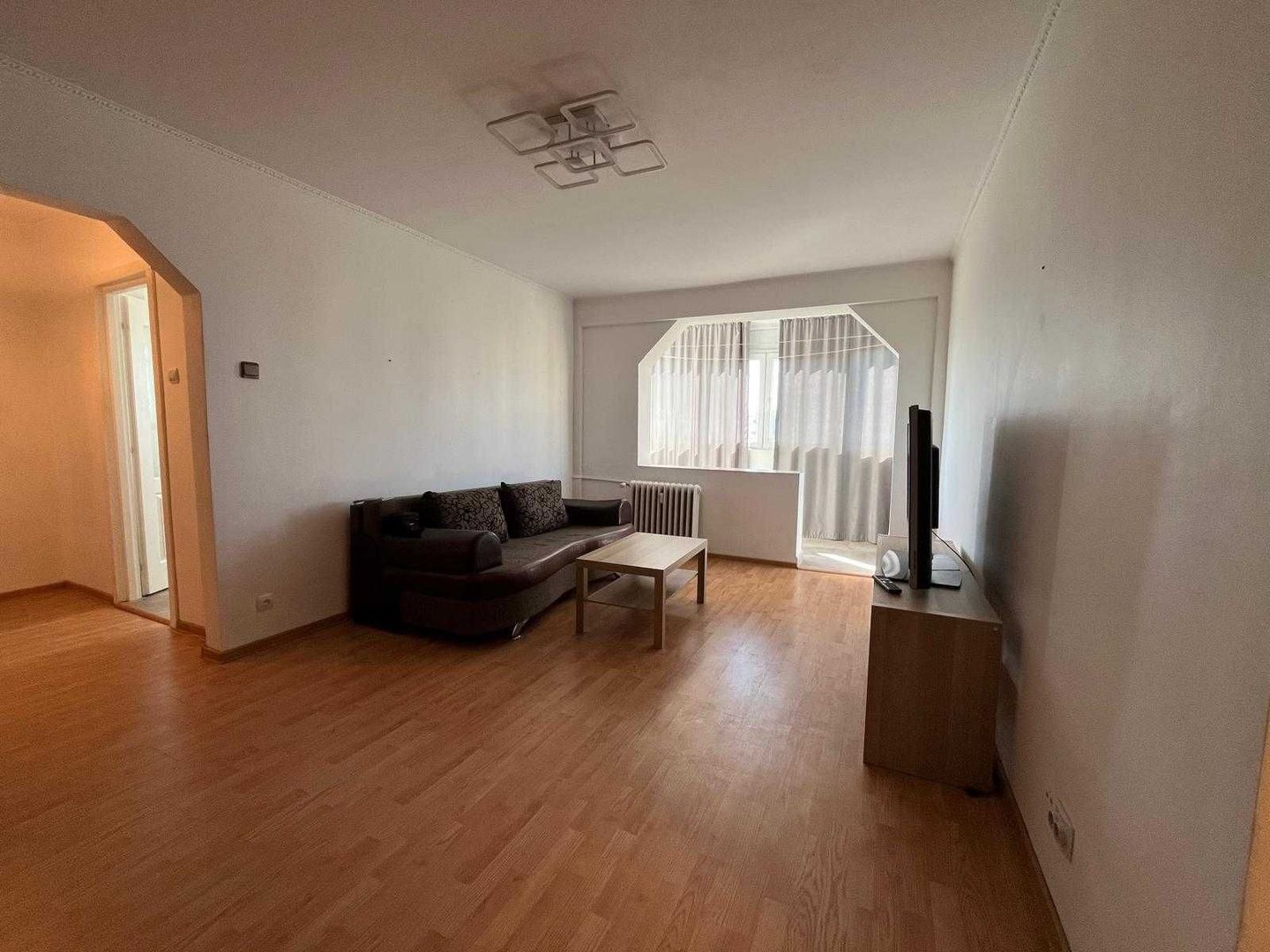 De inchiriat apartament 2 camere in zona Colentina - Poză 6