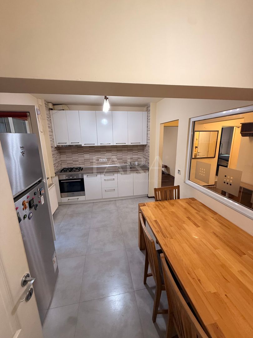 Apartament cu 3 camere, decomandat, 74 mp, pe Calea Dorobanților. - Poză 2