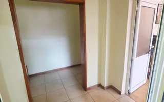 Vanzare apartament 2 camere decomandat, Malu Rosu, parter inalt - Poză 12