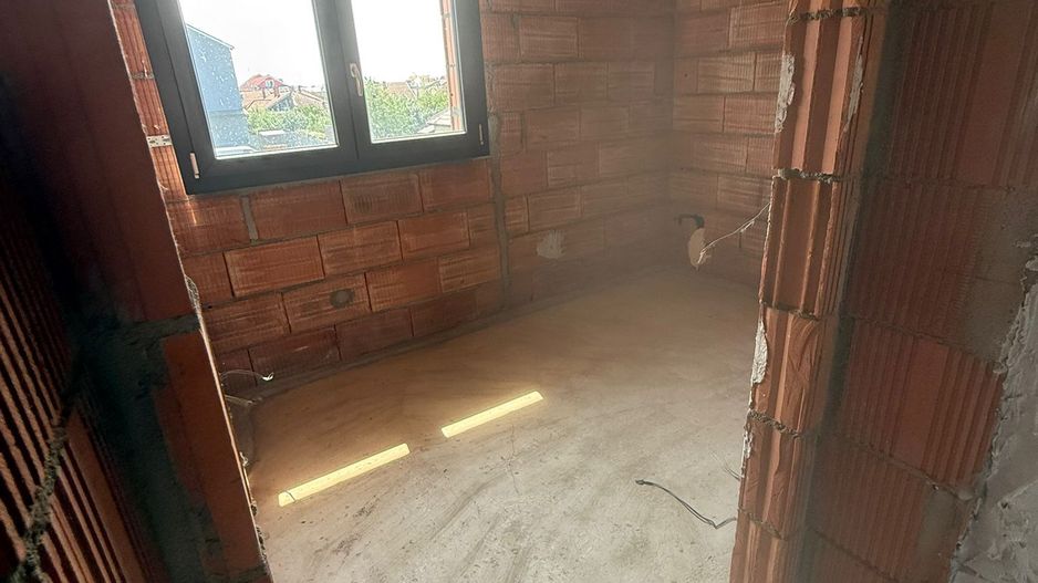 BRASADAS vinde Duplex zona Closca. - Poză 3