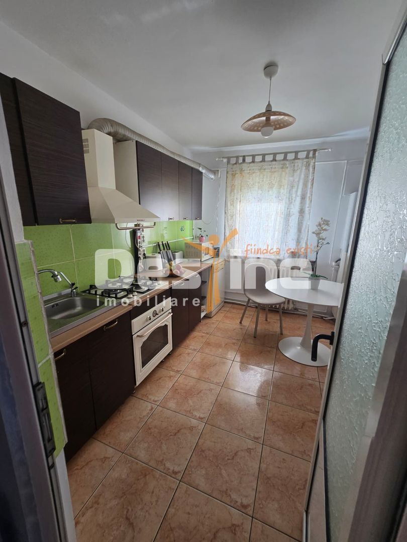 Apartament TÂRGU CUCU | 3 camere, semidecomandat, 68 mp total, mobilat - Poză 7