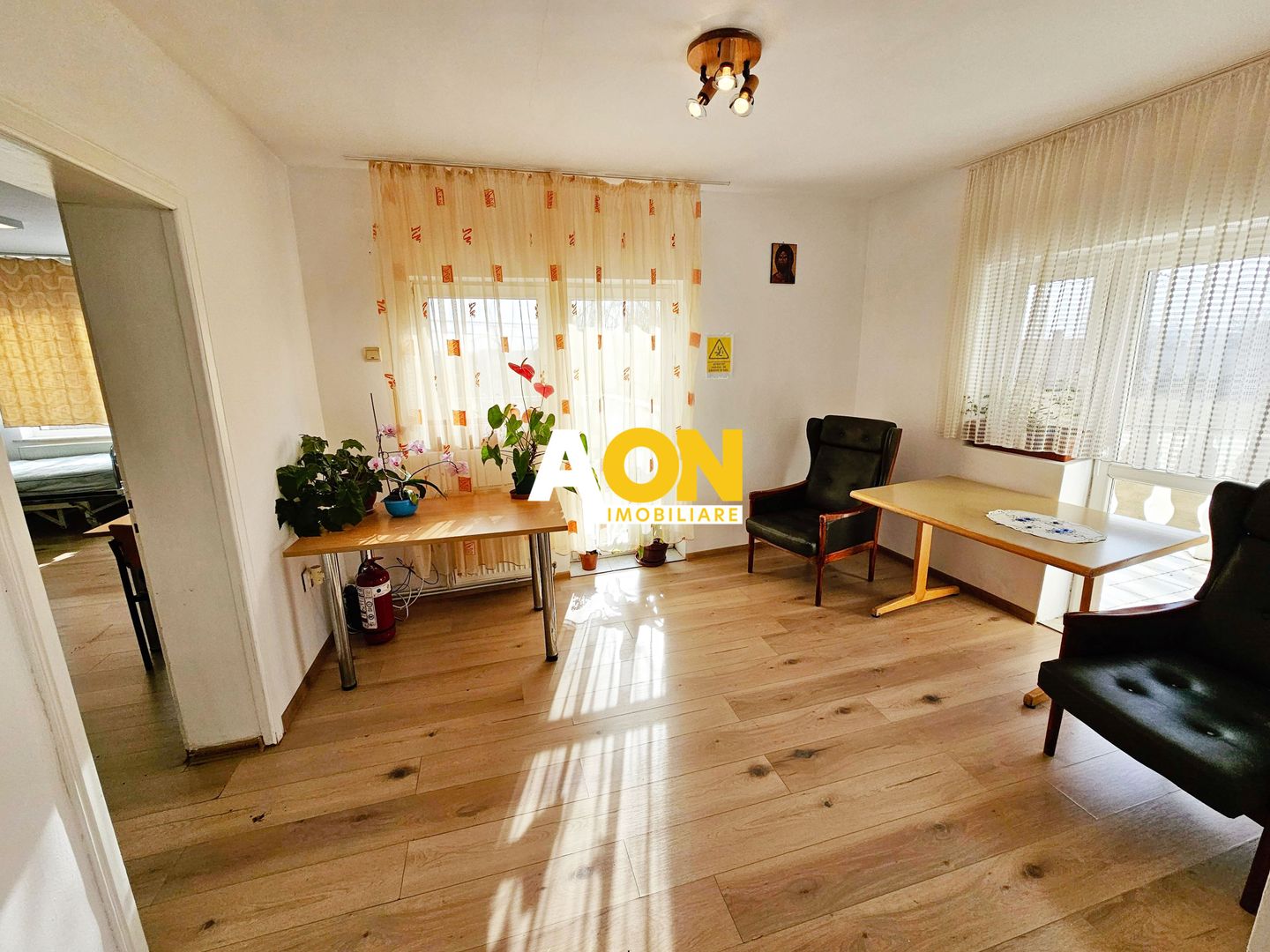 Casa 10 camere, 878 mp teren, toate utilitatile, Barabant - Poză 15