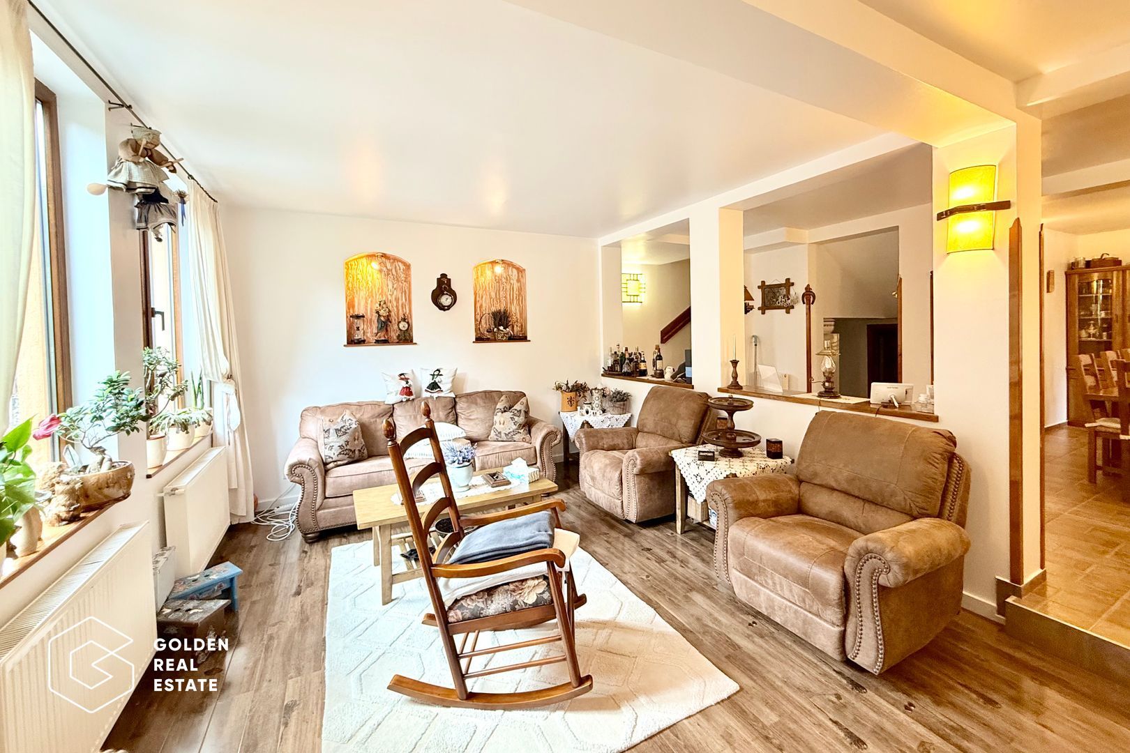 Vila de exceptie in Sinaia, mobilata, utilata, cu vedere superba - Poză 7