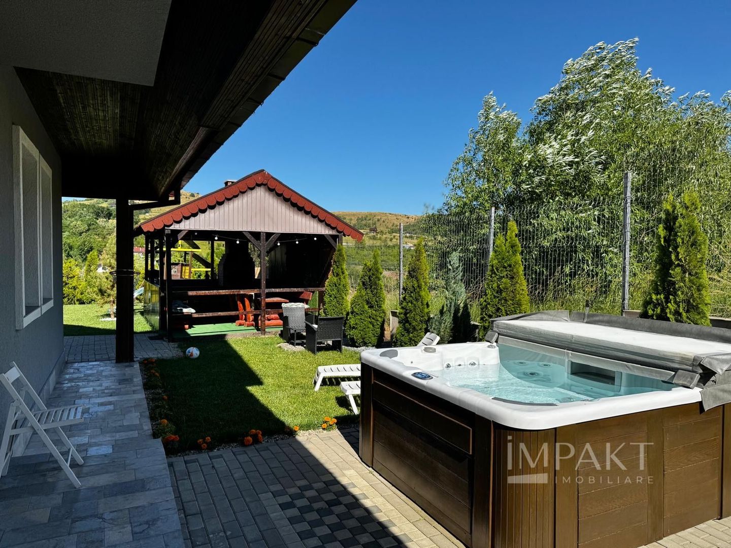 Vilă unică cu teren generos și vedere superbă în Sălicea! - Poză 7