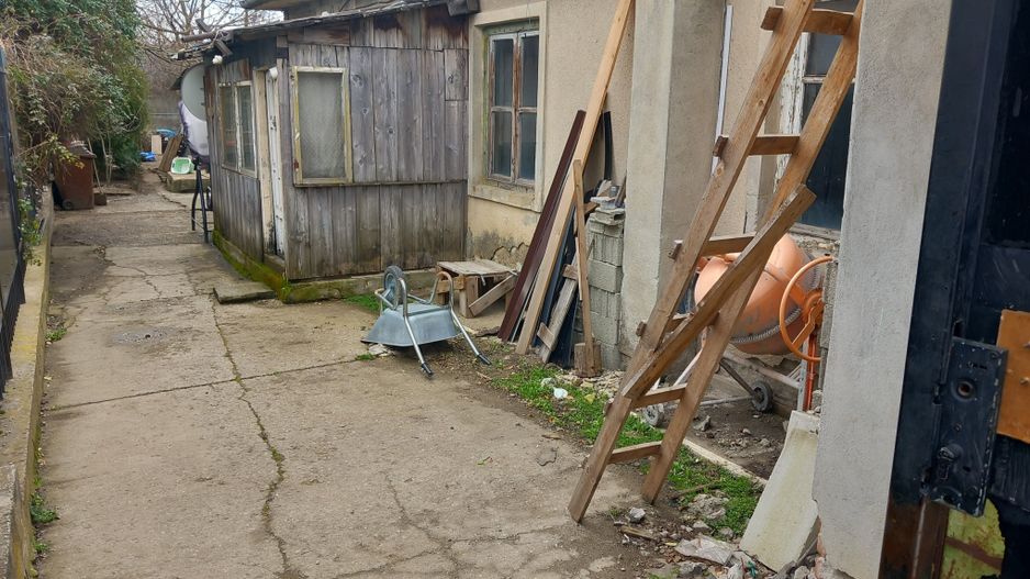 Ag BRASADAS vinde casa 34mp zona 16 Februarie - Poză 3