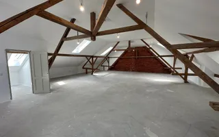 Clădire de birouri/ clinica zona Centrală - Poză 24
