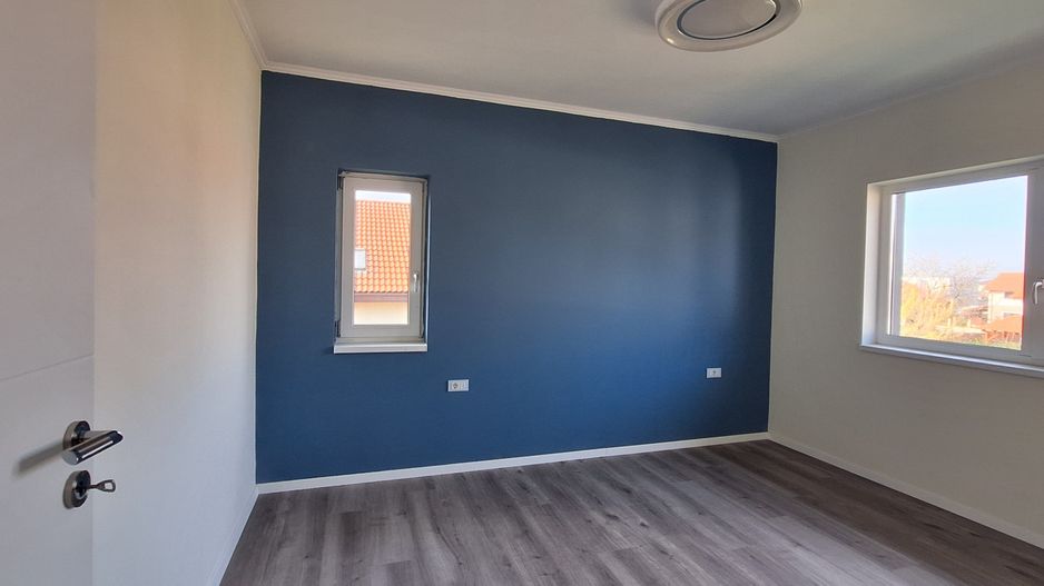 Duplex superb despartit prin garaj - Poză 27