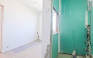 2 camere | Eroii Revolutiei | 80% renovat | metrou | COMISION 0% | - Poză 4
