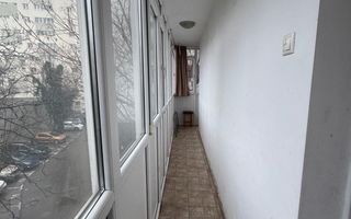 Apartament incapator cu trei camere, zona Iancuui - Poză 9