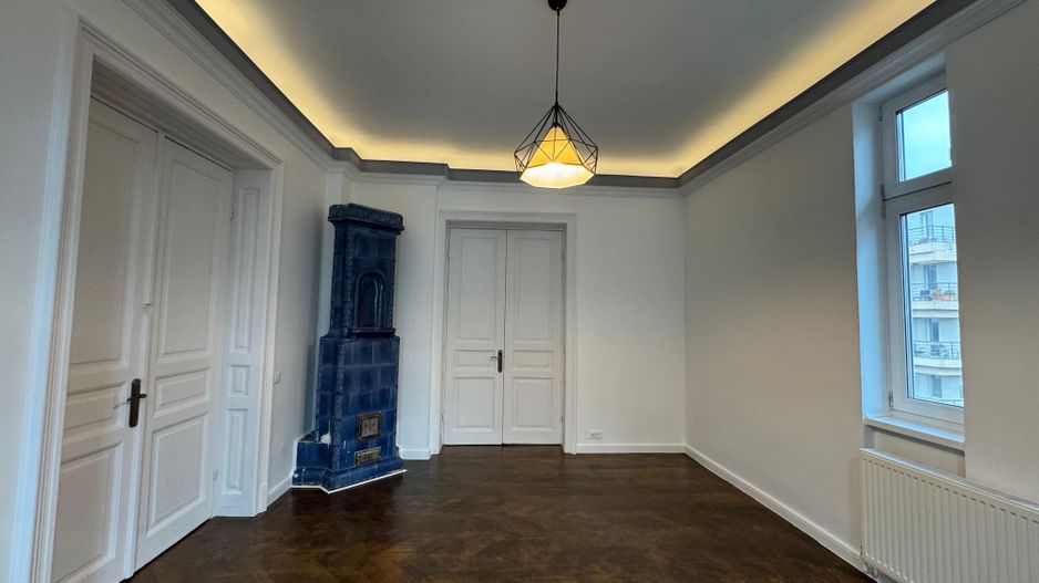 Etaj intreg, 5 camere in VILA INTERBELICA 180 mp, renovat - Poză 9