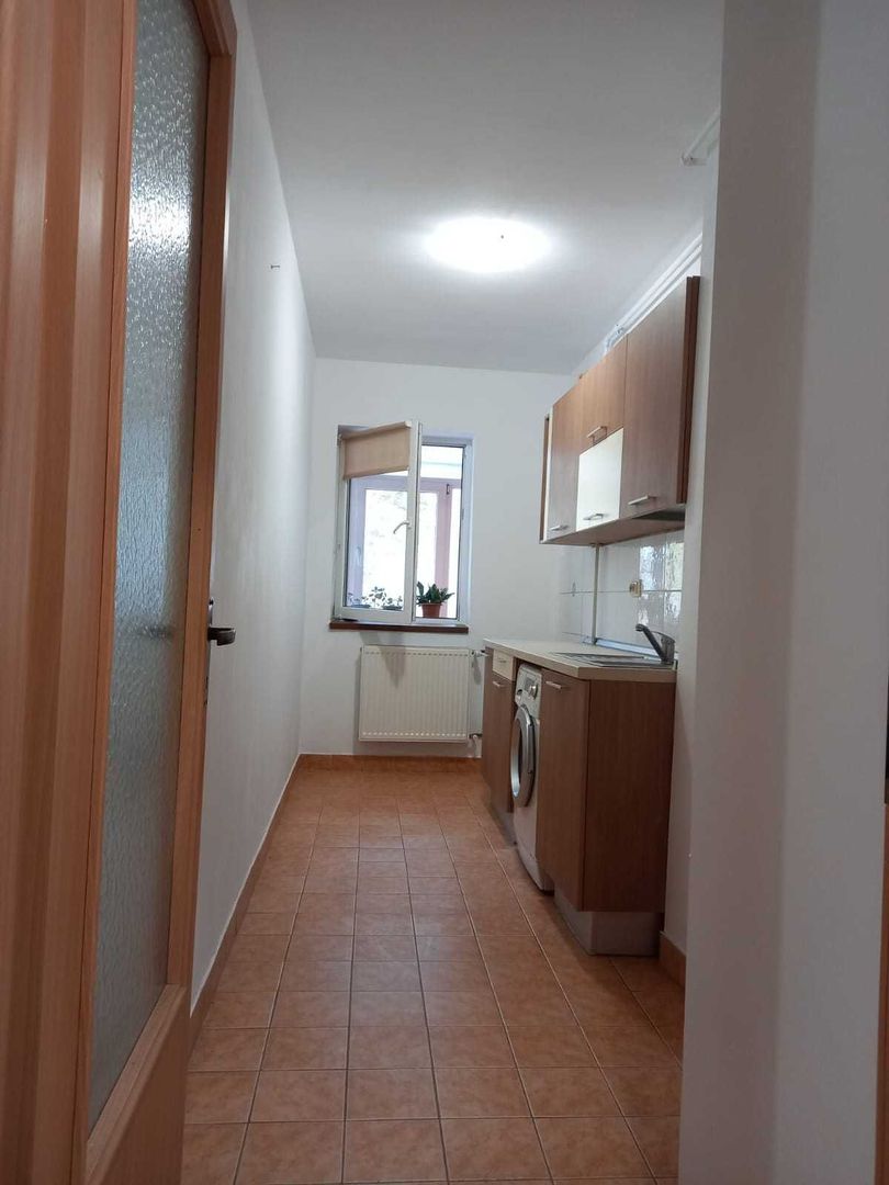 Garsoniera ANL Brâncuși lângă Centrul medical Brâncuși 42mp Etaj1/4 - Poză 4
