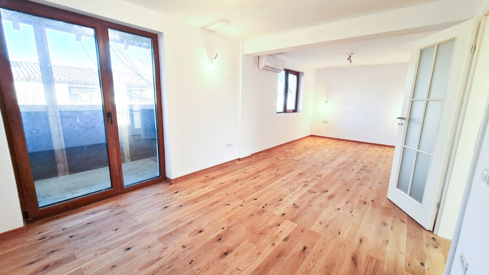 Casa noua, Green City, parter ,etaj , mansarda, 150mp utili,lux - Poză 10