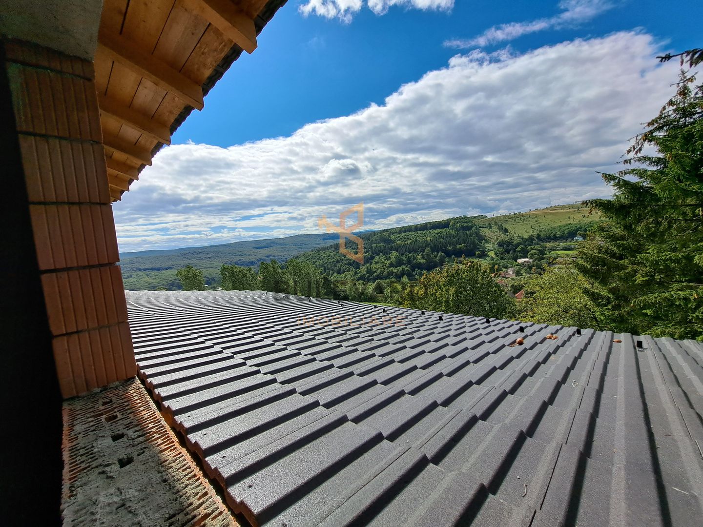 Casa la rosu 172 mp utili, 750 mp teren, view superb! - Poză 23