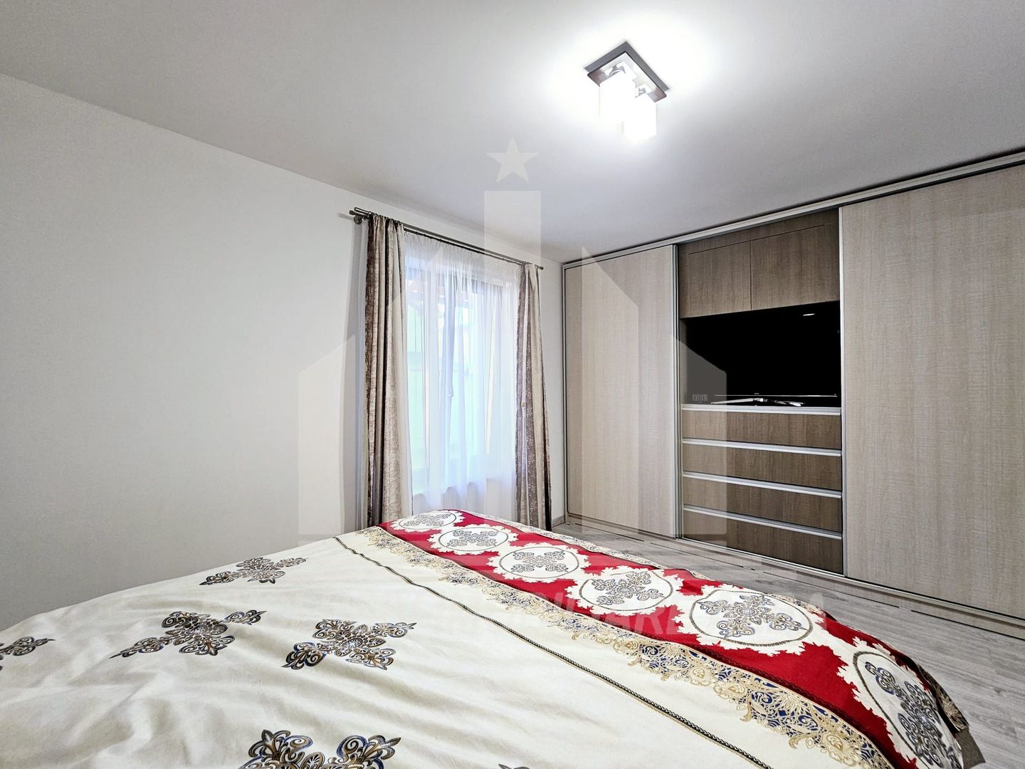 Casa individuala de vanzare pe un singur nivel, Micesti - Poză 8