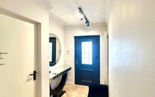 VILA SPATIOASA CU 4 CAMERE LA INCHIRIERE IN COMPLEX REZIDENTIAL - Poză 7