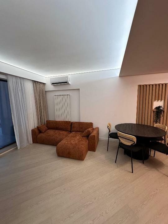 APARTAMENT 3 CAMERE PARCARE INCLUSA SI BOXA CORTINA NORTH ZONA PIPERA - Poză 1