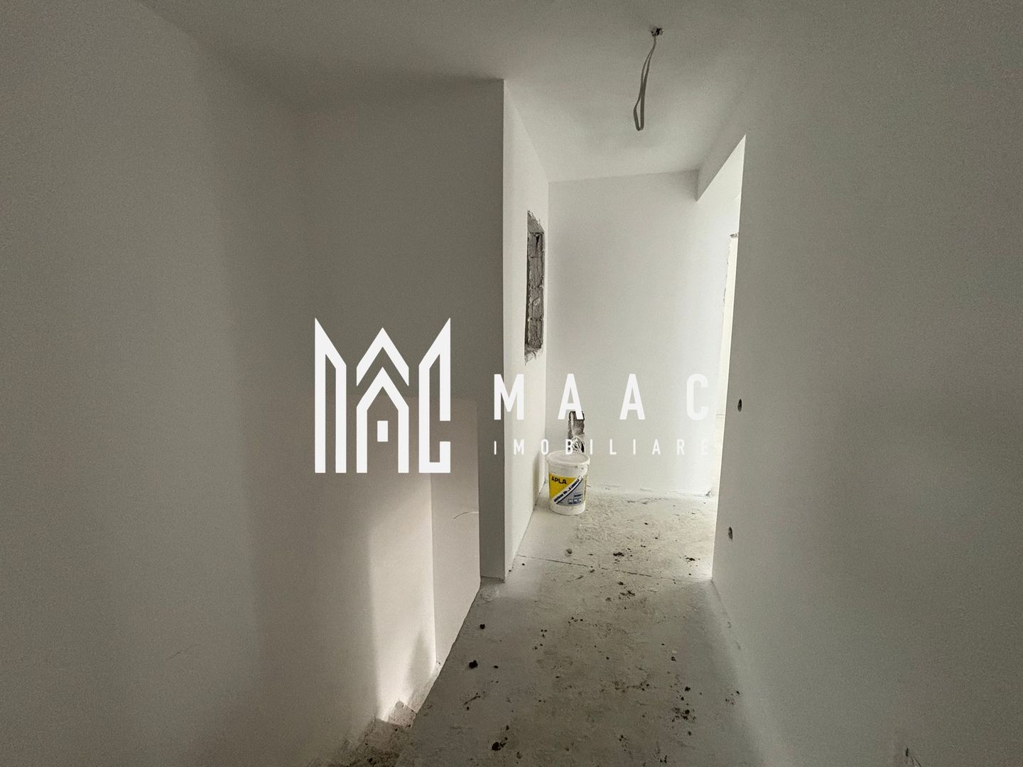 Casa Quadruplex | 4 Camere | 110MPU | Curte 60MP | 2 Balcoane - Poză 8