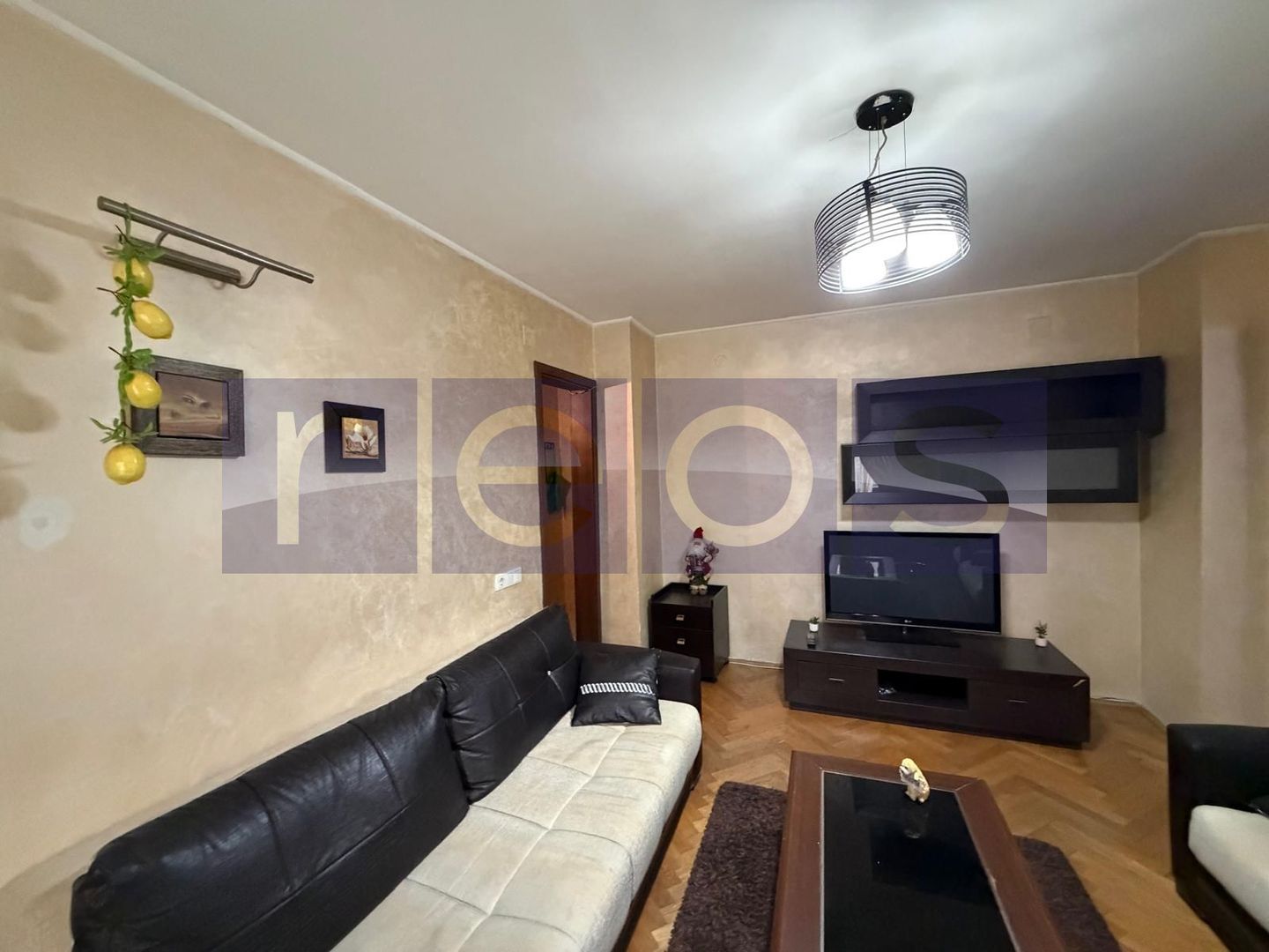 VANZARE 3 CAMERE | PIATA ROMANA | MOBILAT-UTILAT | 54MP | ETAJ 3 DIN 8 - Poză 4