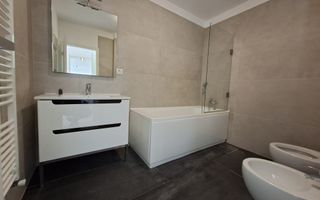 Apartament lux cu 3 camere de vanzare în zona Elisabetin - Poză 12