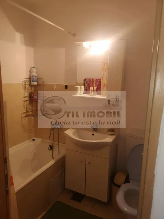 Apartament 3 Camere CENTRAL - 650 EURO - Poză 10