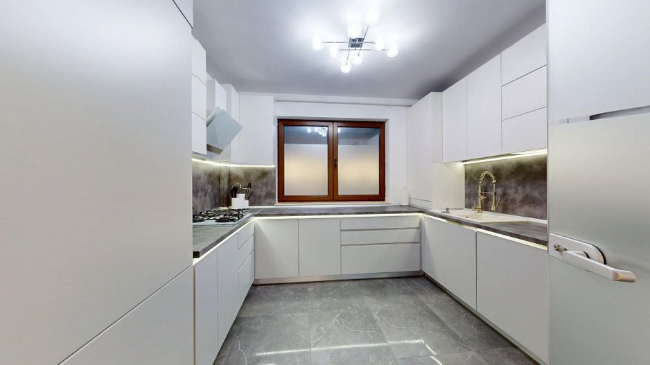 Apartament 3 camere, 77 mp + curte 32 mp, parter – Otopeni - Poză 9