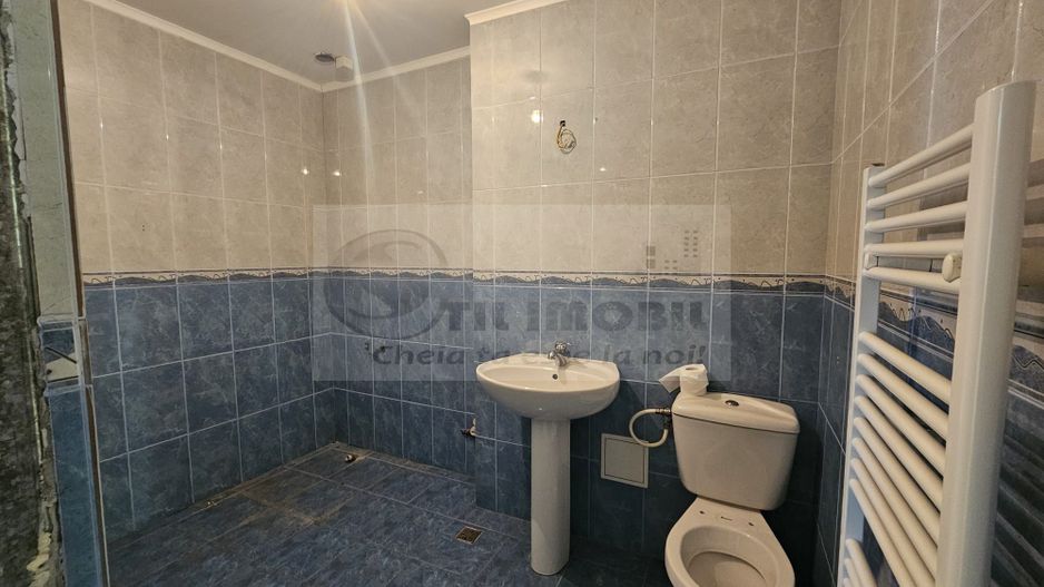 Apartament 3 camere - 120mp - Tatarasi - Poză 18
