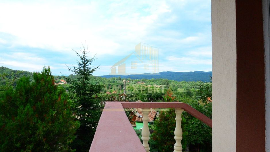 CASA 5 CAMERE, TEREN 606 MP, CAPU PISCULUI (GODENI ARGES) - Poză 12