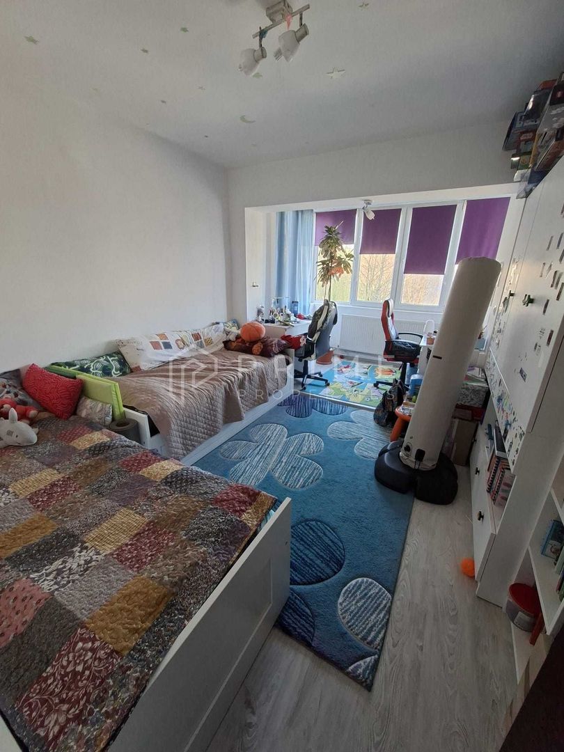 Apartament cu 3 camere, decomandat – Cartier Tudor, Zona Diamant - Poză 4