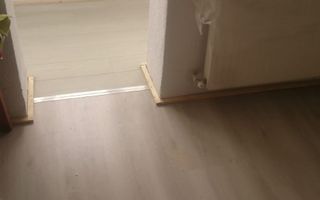 ageuropa.ro vinde ap 3 cam 49mp cu BALCON la etajul 3 în Micro 15. - Poză 4