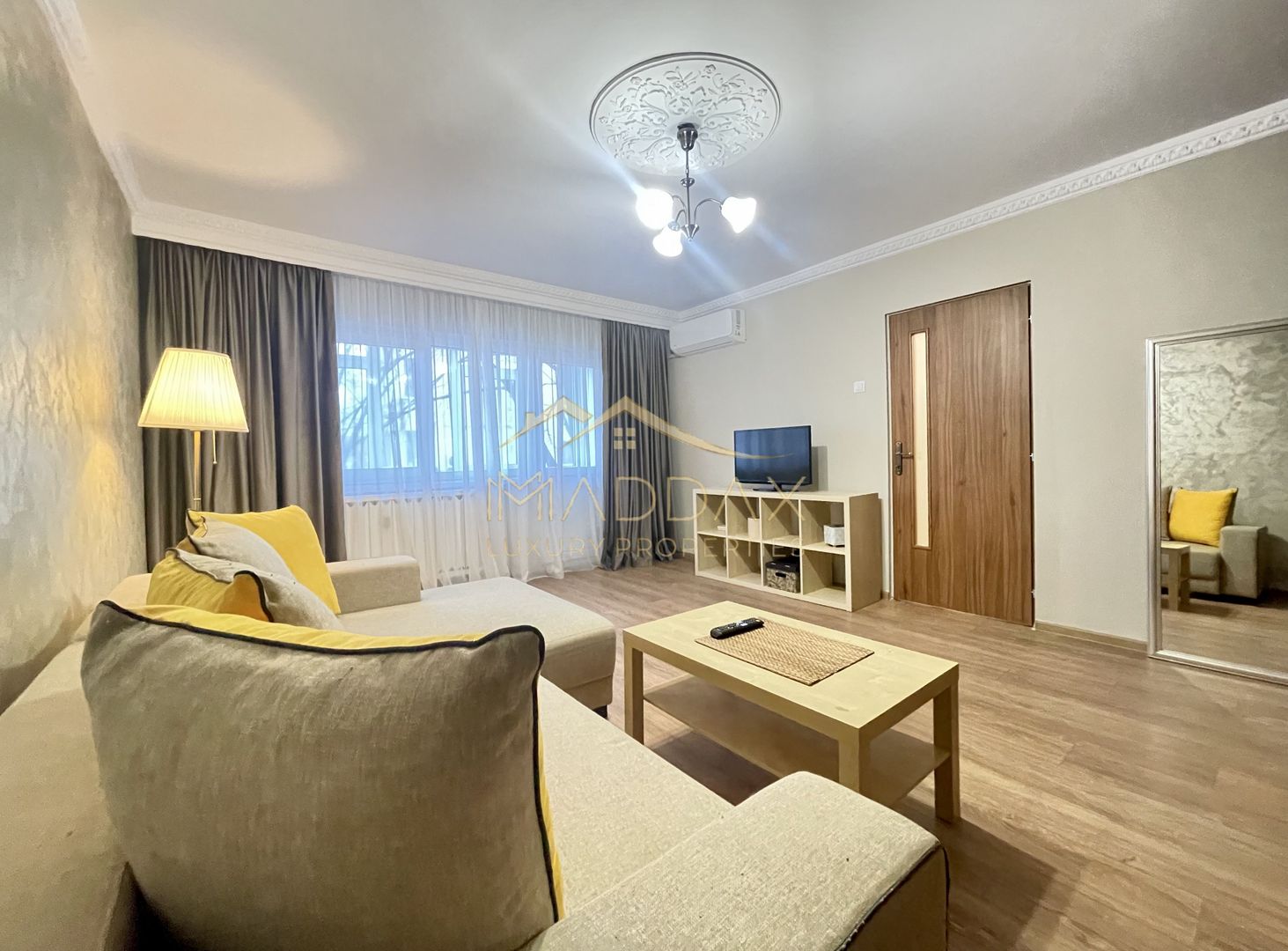 Garsoniera  moderna_mobilata si utilata***Bloc boutique//Piata Alba Iulia - Poză 3