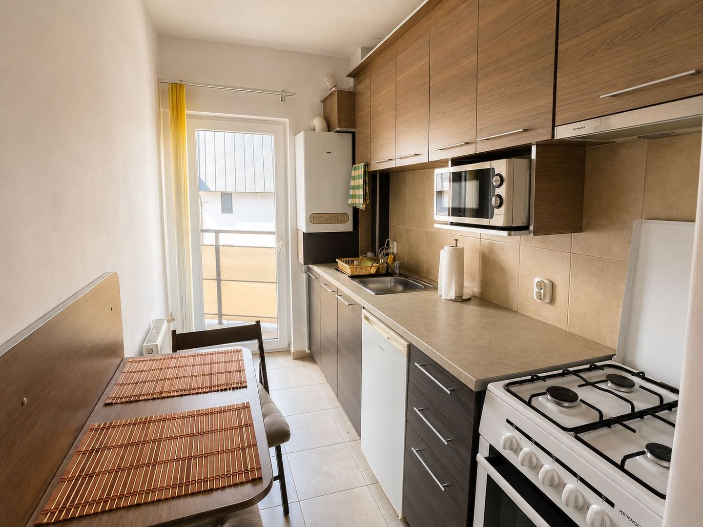 Etaj 1 | Apartament 40 mp cu bucătărie separată | Str. Stejarul - Poză 4