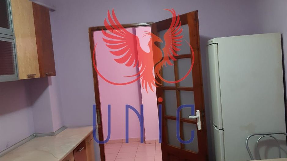 2 decomandate, etaj 3, 1 Mai - 105 000 Euro - Poză 5