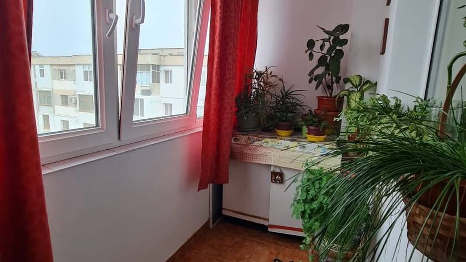 Apartament 3 dec,Micro 20,et 4 - Poză 3