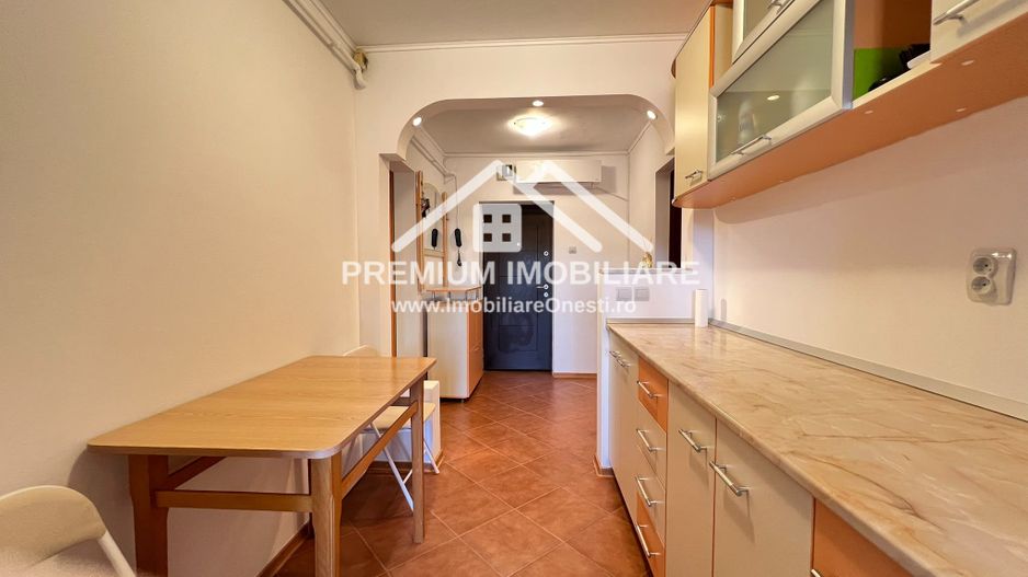 Apartament 2 camere decomandate Zona de Sus - Poză 8