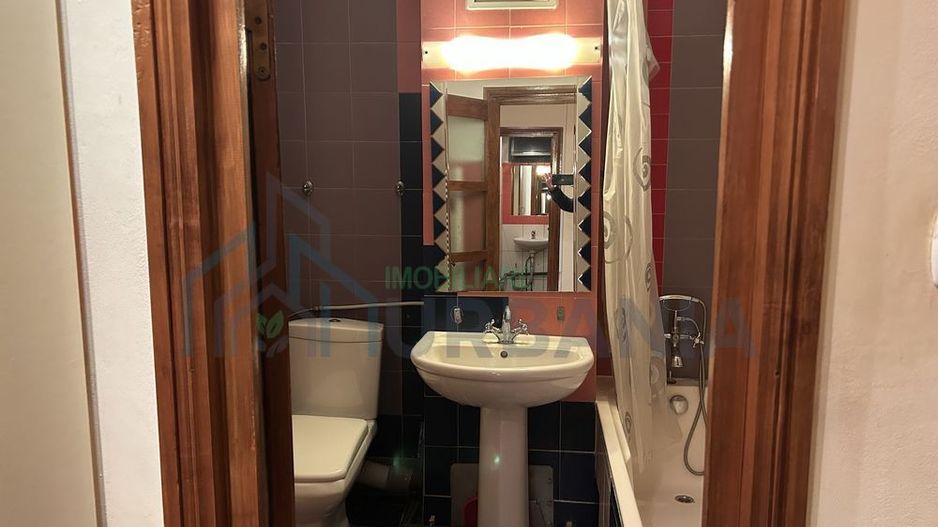 #! Apartament cu 3 camere decomandat 2 bai 2 balcoane - Poză 6