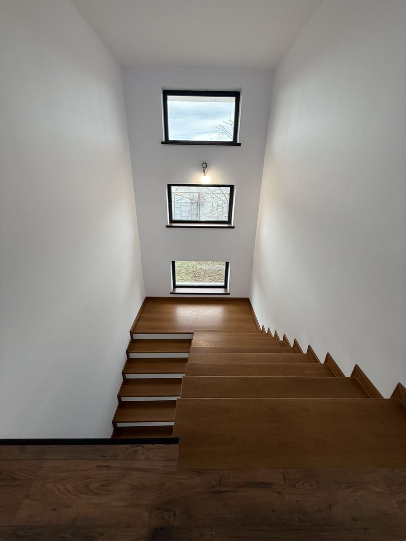 Vila Delux P+1 cu terasă și garaj + teren intravilan 783mp - Poză 25