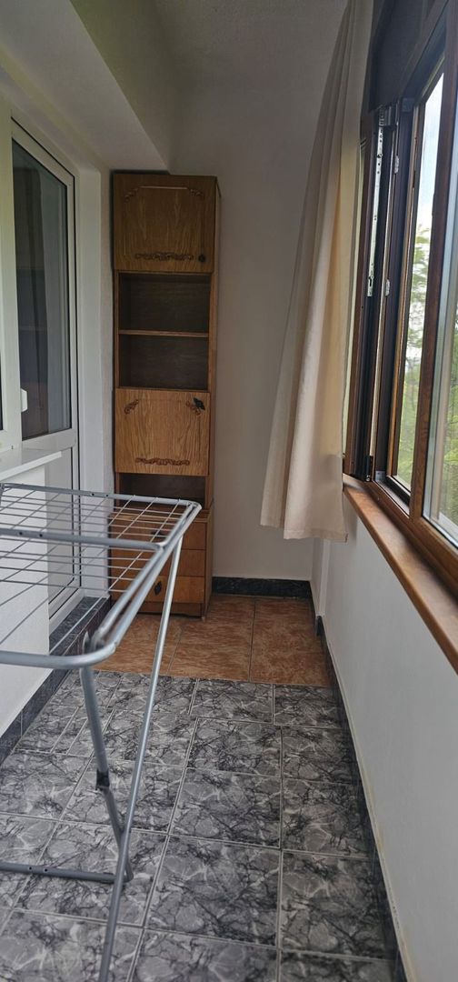 De inchiriat apartament cu 2 camere, etaj 4/4 Piata Centrala, 360 euro - Poză 11