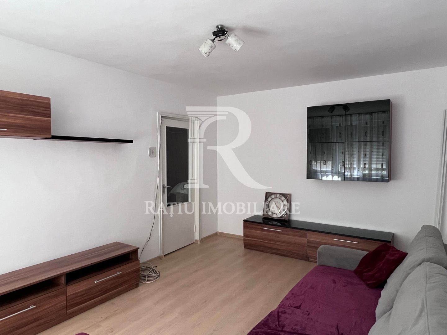 Apartament cu 3 camere | Etaj 1 | Rogerius | Oradea - Poză 3