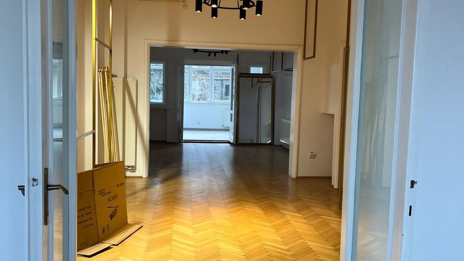 Apartament in vila 5 camere / zona Herastrau Nord - Biserica Cașin - Poză 4