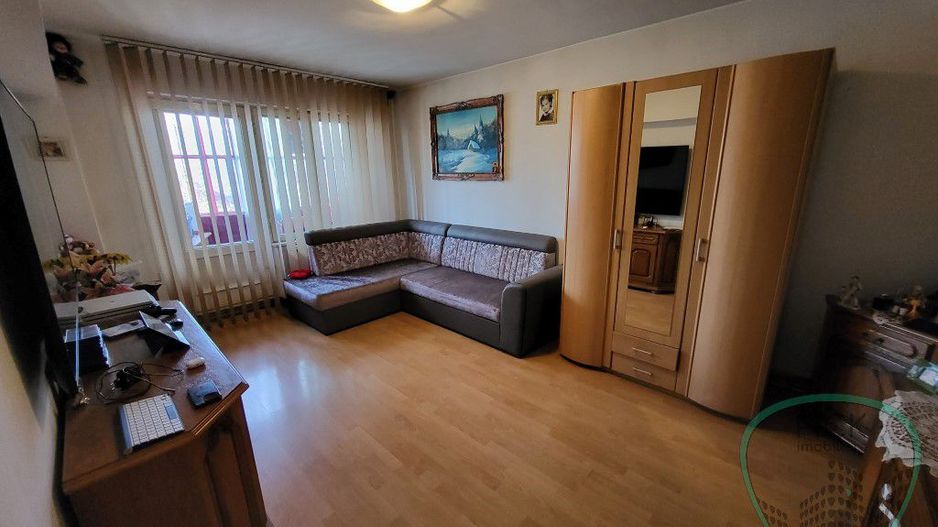 P 1049 Apartament cu 4 camere în Târgu Mureș, cartierul Tudor - Poză 1