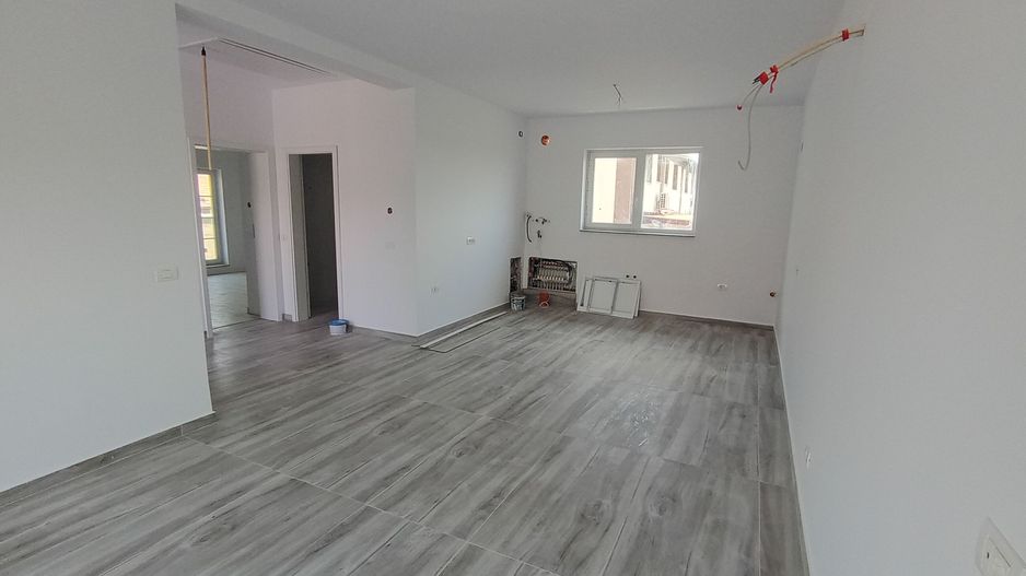 Sanandrei Casa Individuala Pe Parter, 3 Cam, Drum Asfaltat. Toate Utilitatiile - Poză 6