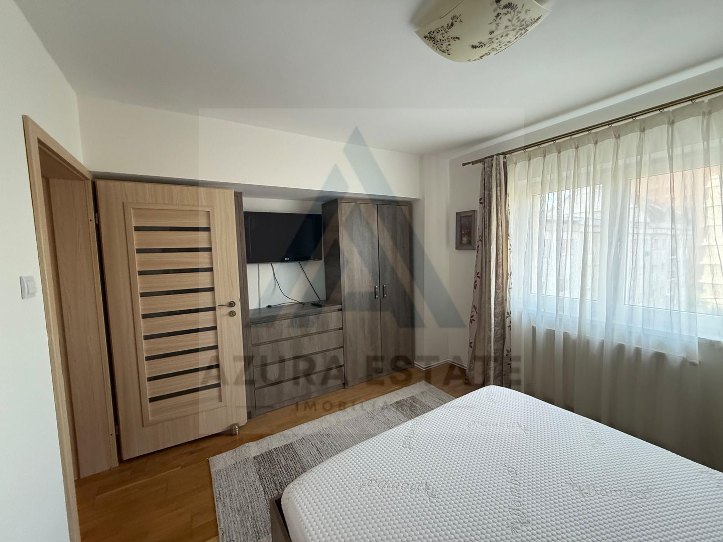 Apartament 3 camere 80 mp utili cu 2 bai si pivnita pe Calea Dumbravii - Poză 9