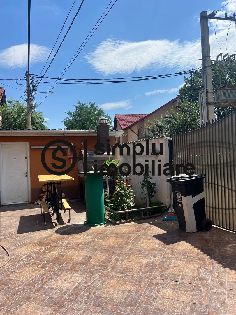 Vila S+P+1+M Lapus, str Paunitei - Poză 25