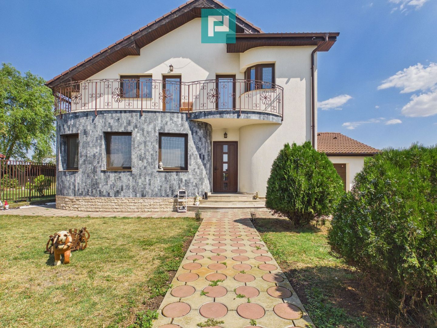 Vilă unică în Șiria | 160 mp utili | Teren 945 mp - Poză 3