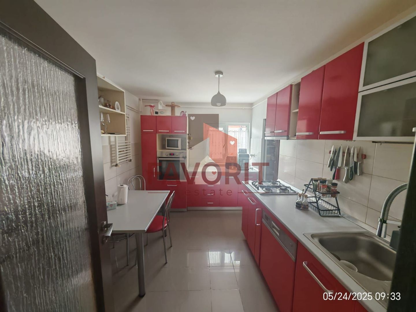 4 camere | centrala proprie | etaj intermediar | zona excelenta | renovat | - Poză 3