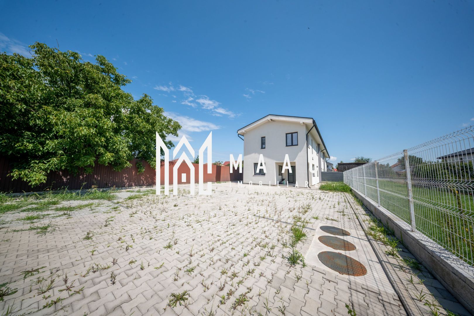 Casă triplex de vânzare | Șelimbăr | 4 camere | 115 mp - Poză 1